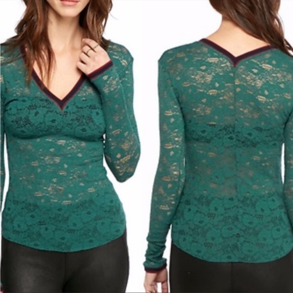 Free People green lace vneck stretch top XS - Picture 3 of 9